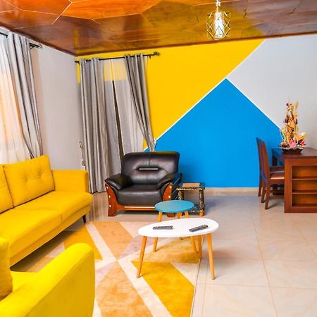 Appartement Meuble 2 Chambres Avec Salle De Bain - 1 Salon - 1E Cuisine - La Concorde - Quartier Nkomkana Yaoundé Dış mekan fotoğraf