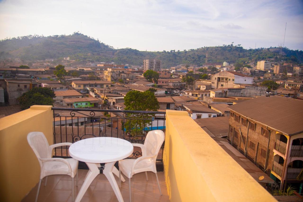 Appartement Meuble 2 Chambres Avec Salle De Bain - 1 Salon - 1E Cuisine - La Concorde - Quartier Nkomkana Yaoundé Dış mekan fotoğraf