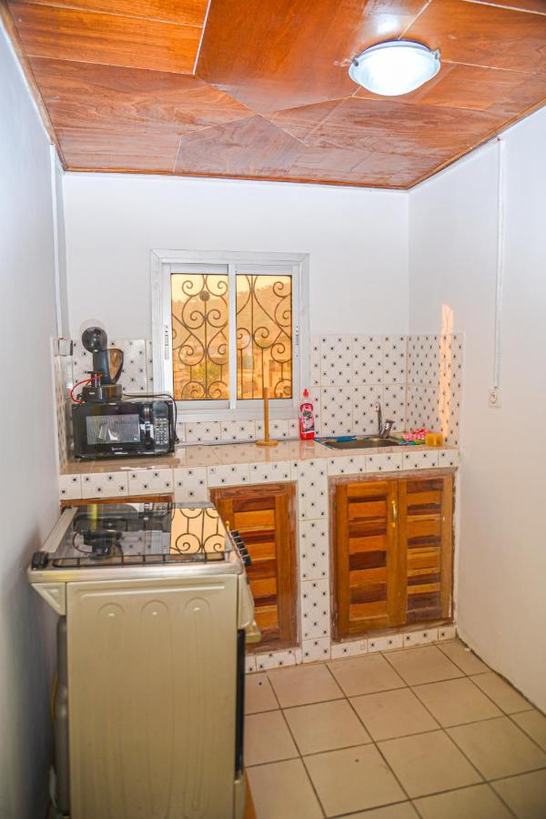 Appartement Meuble 2 Chambres Avec Salle De Bain - 1 Salon - 1E Cuisine - La Concorde - Quartier Nkomkana Yaoundé Dış mekan fotoğraf