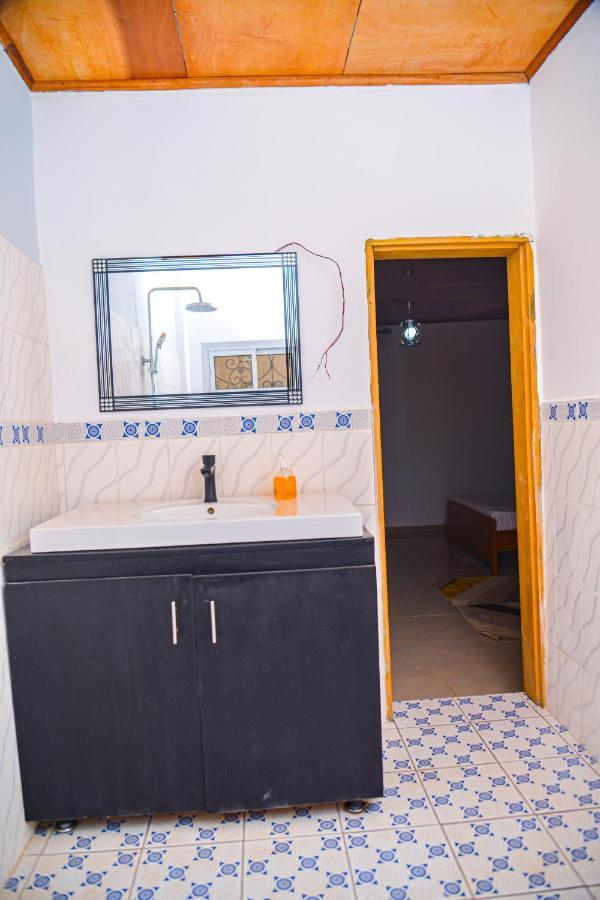 Appartement Meuble 2 Chambres Avec Salle De Bain - 1 Salon - 1E Cuisine - La Concorde - Quartier Nkomkana Yaoundé Dış mekan fotoğraf
